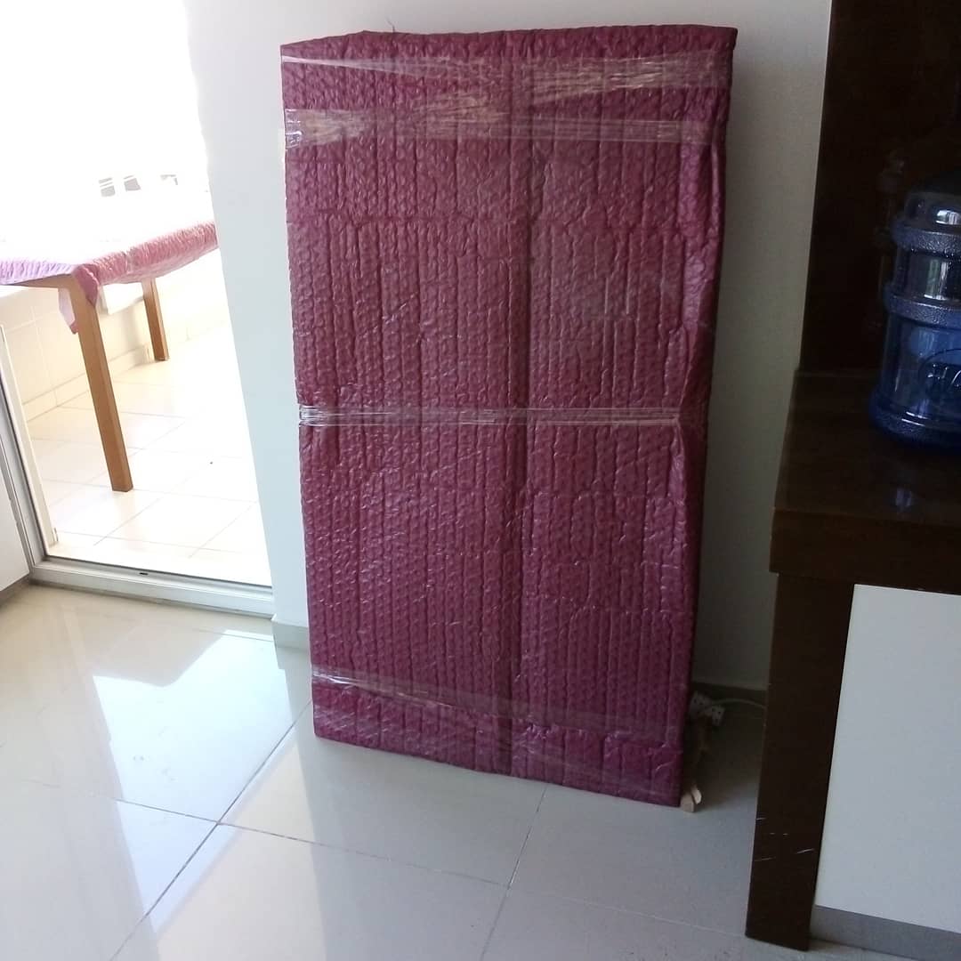 Eşya Tasnifi Sihri: Taşınma Öncesi Evi Nasıl Minimalize Edersiniz? Gaziantep Depolama Seçenekleriyle